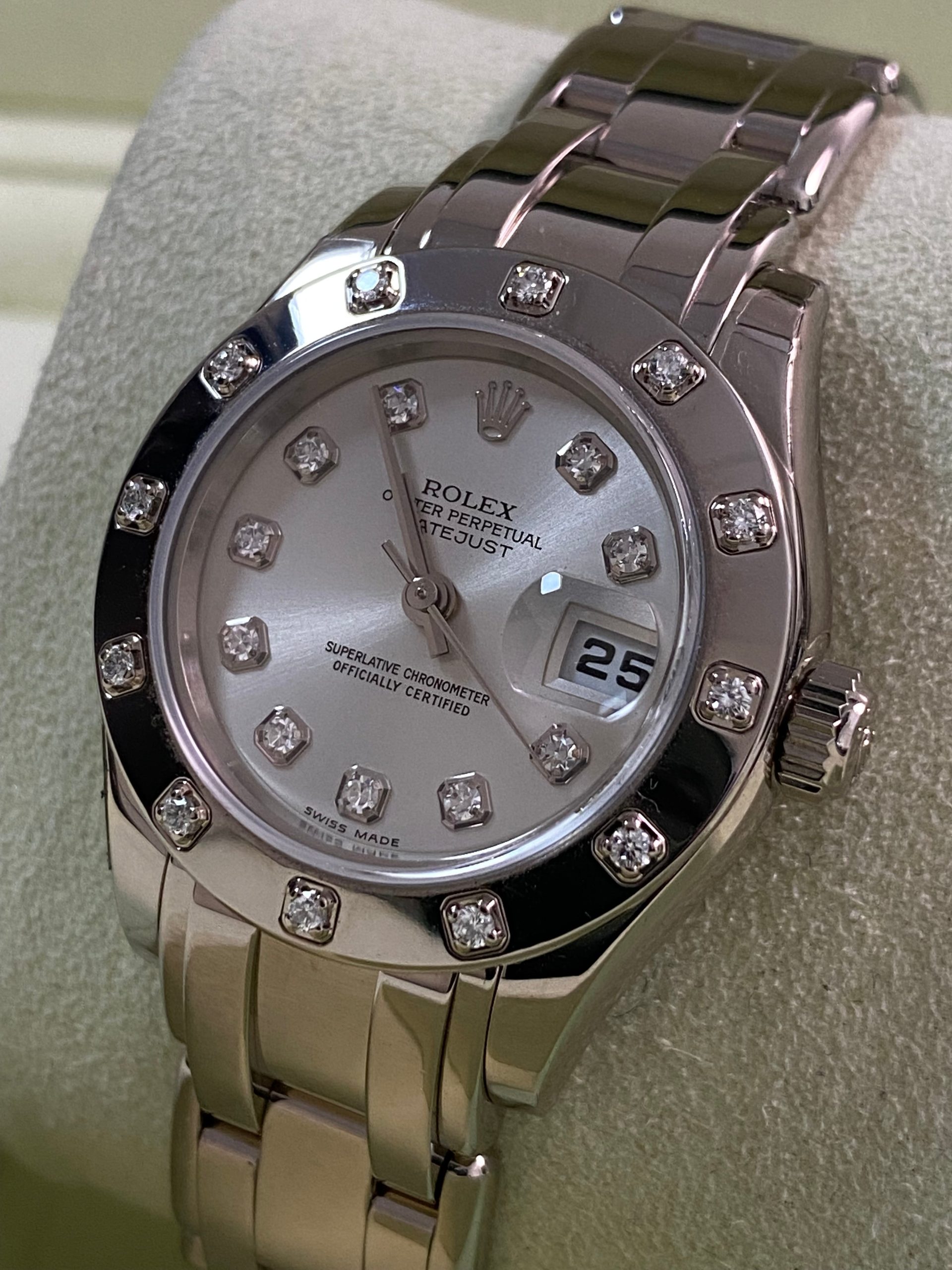 Rolex White Gold Lady-Datejust Pearlmaster- K serial - 12 Diamond Bezel - Silver Diamond Dial - 80319
