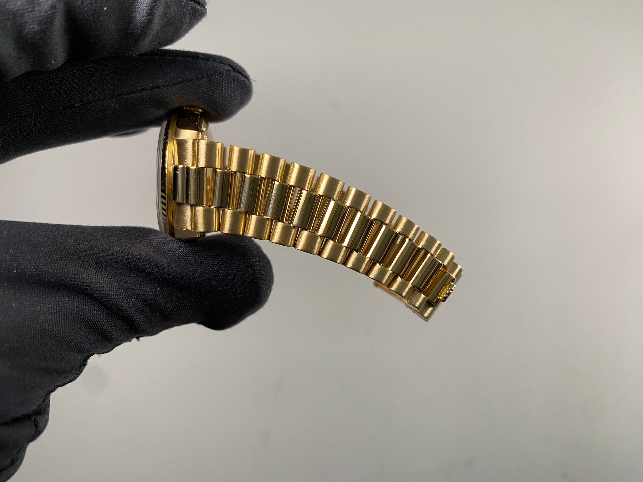 Rolex Datejust 31 - 1993 - Blue Vignette Diamond Dial - 68278