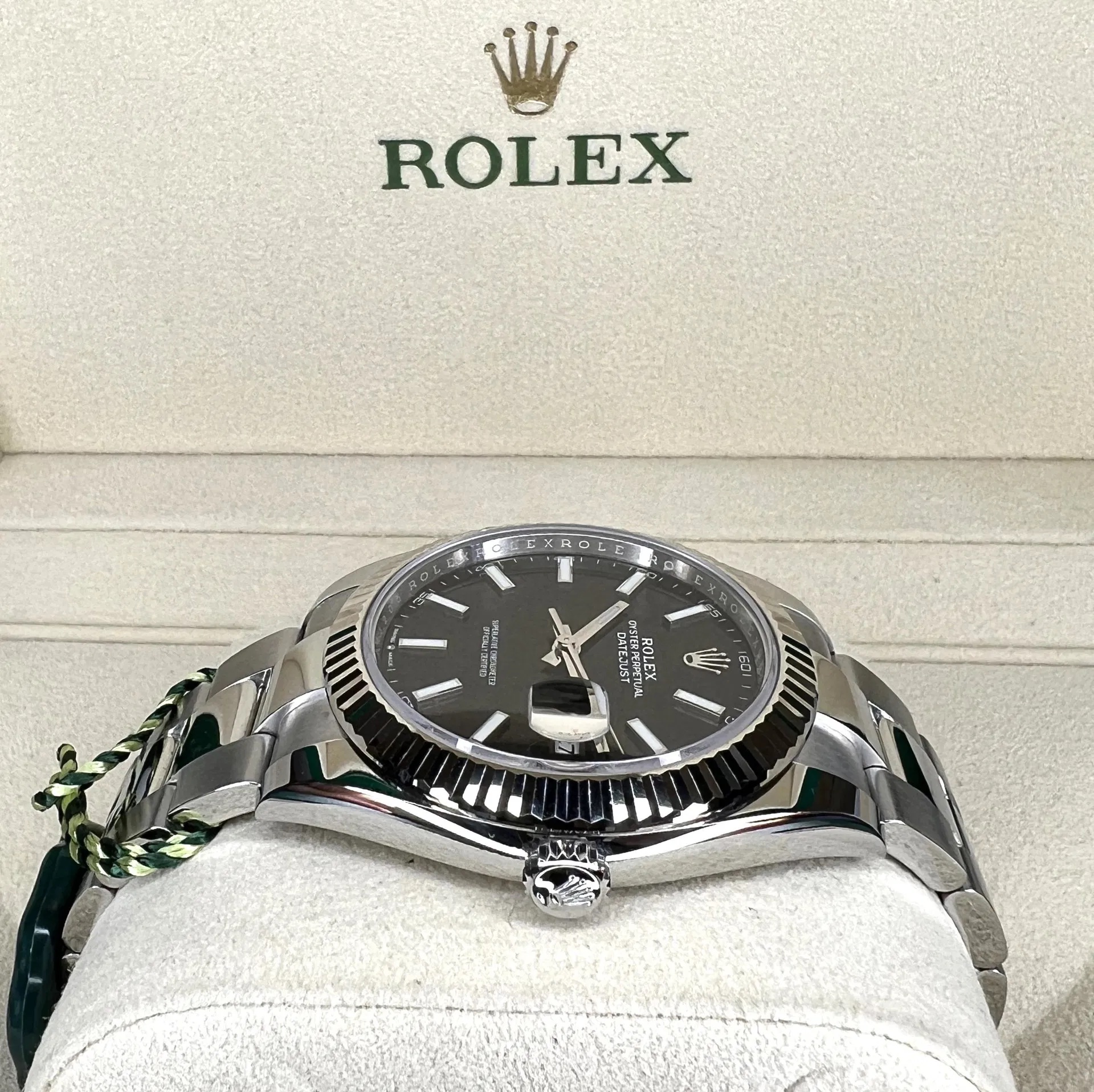 2025 Rolex Datejust 41 Fluted / Black / Oyster unworn complete set box papers tags booklets and warranty card